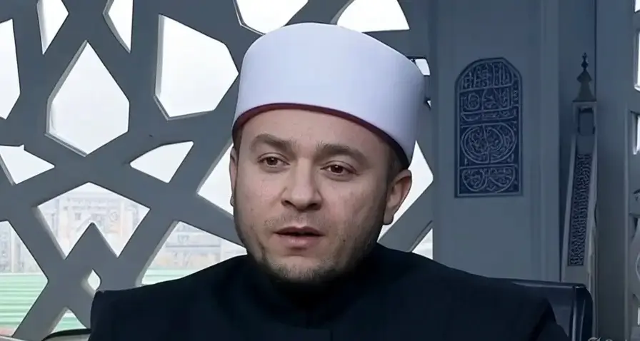 الدكتور محمود شلبي يوضح بالتفصيل الحكم الشرعي في اليمين المعلق
