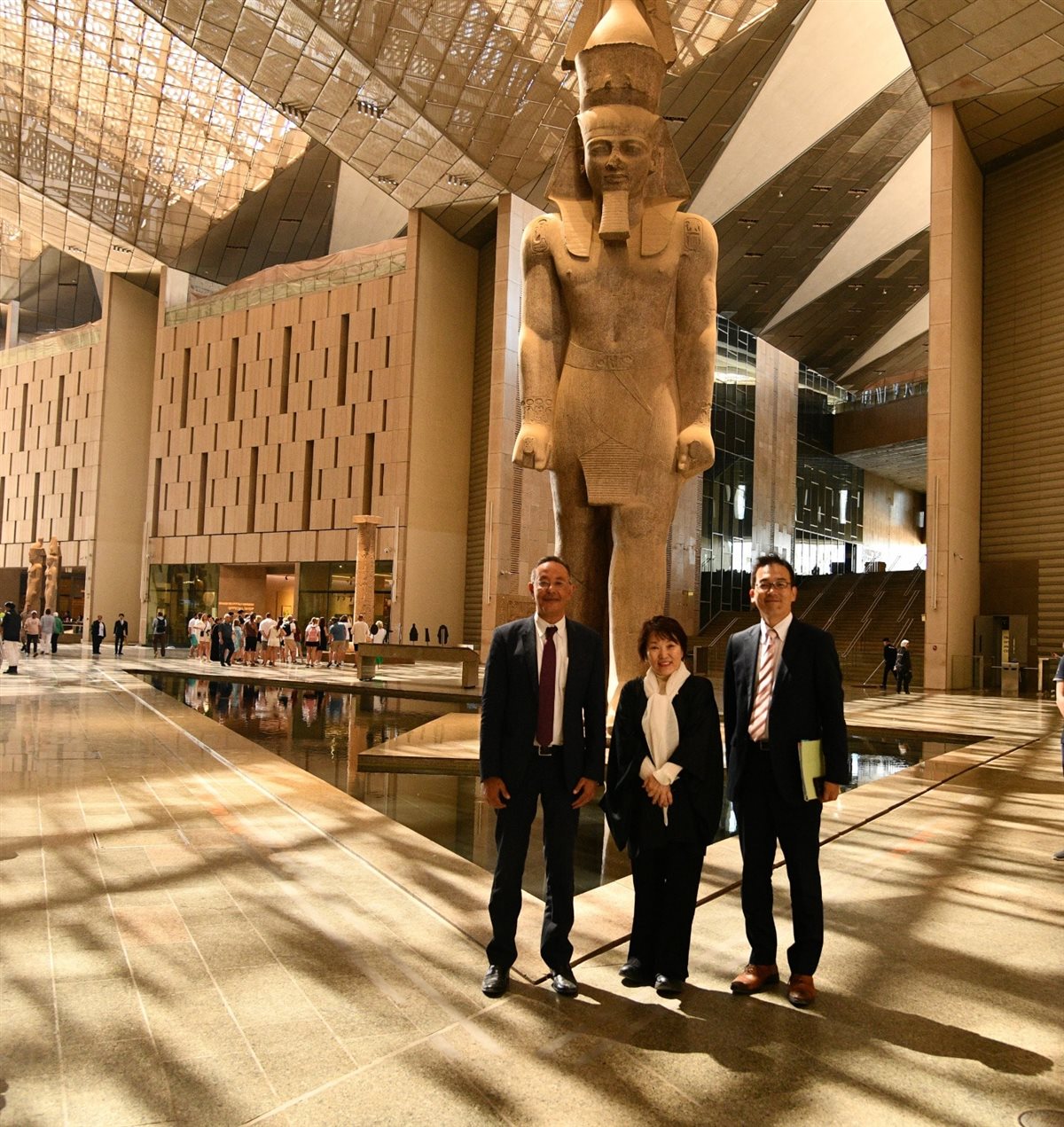 المتحف المصري الكبير يستقبل زيارتين رسميتين لرئيس جزر القمر ووزيرة التعليم والثقافة اليابانية في إطار توثيق العلاقات الدولية