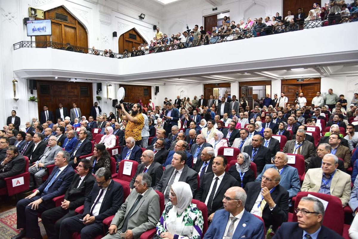 تكريم الأطباء في يوم الطبيب المصري