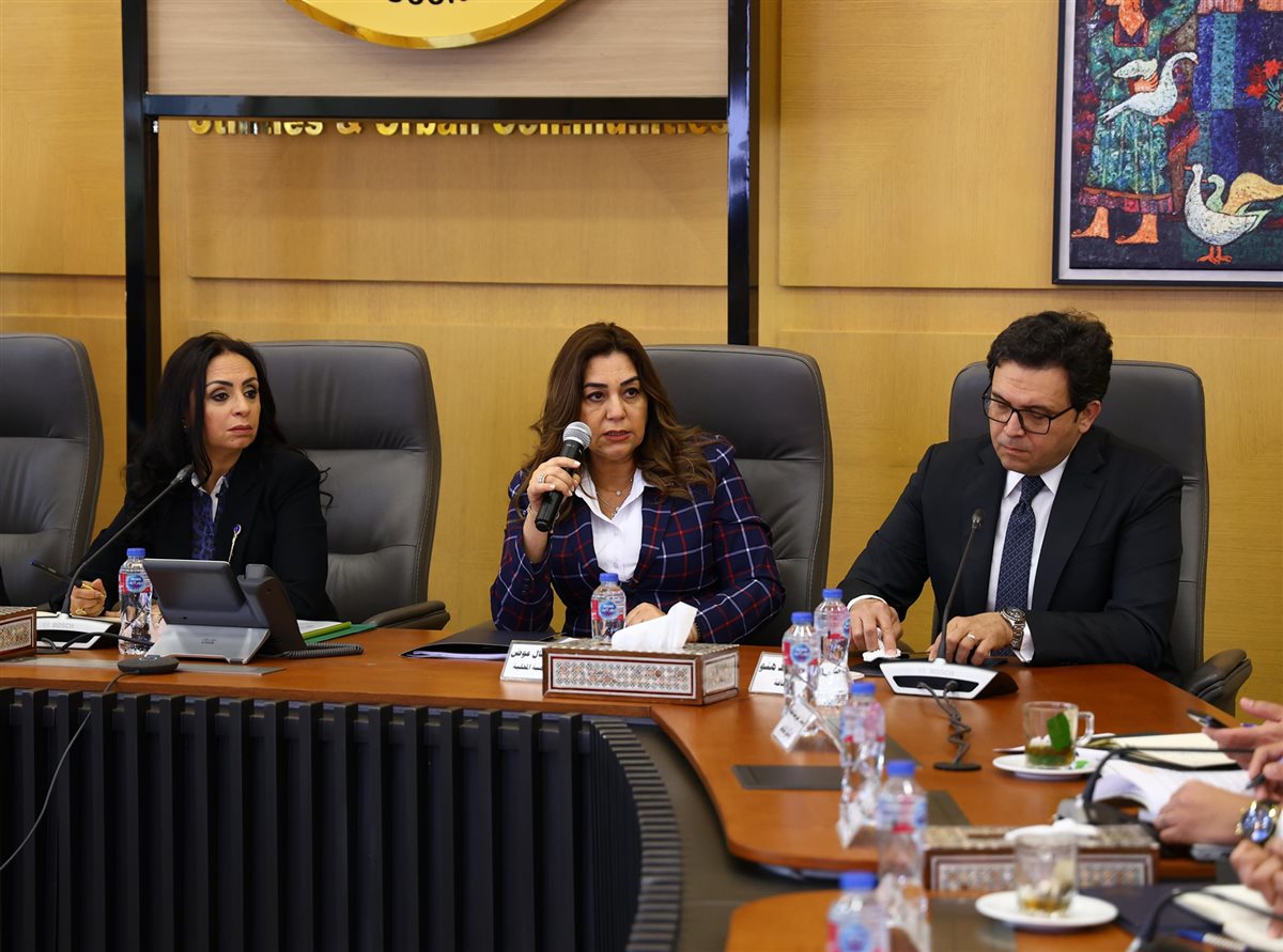 اجتماع وزاري برئاسة مايا مرسي لمناقشة خطة شاملة لزيادة عدد فصول الحضانات بالتنسيق مع خمس وزارات، ضمن مبادرة "حياة كريمة"