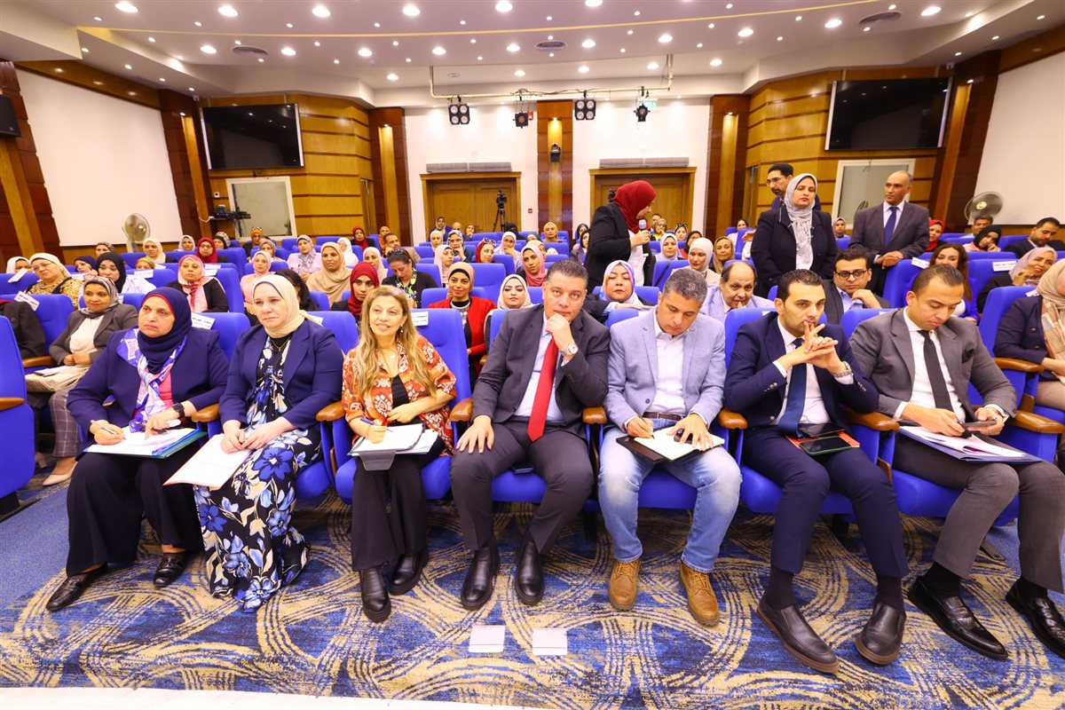 اجتماع وزيرة التضامن الاجتماعي مع 27 رائدة اجتماعية لمتابعة منظومة العمل ودعم التمكين الاقتصادي
