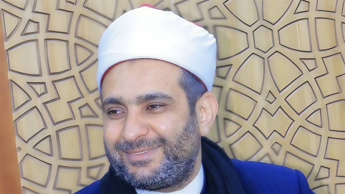 الشيخ حسن اليداك يؤكد حرية الإرادة الإنسانية