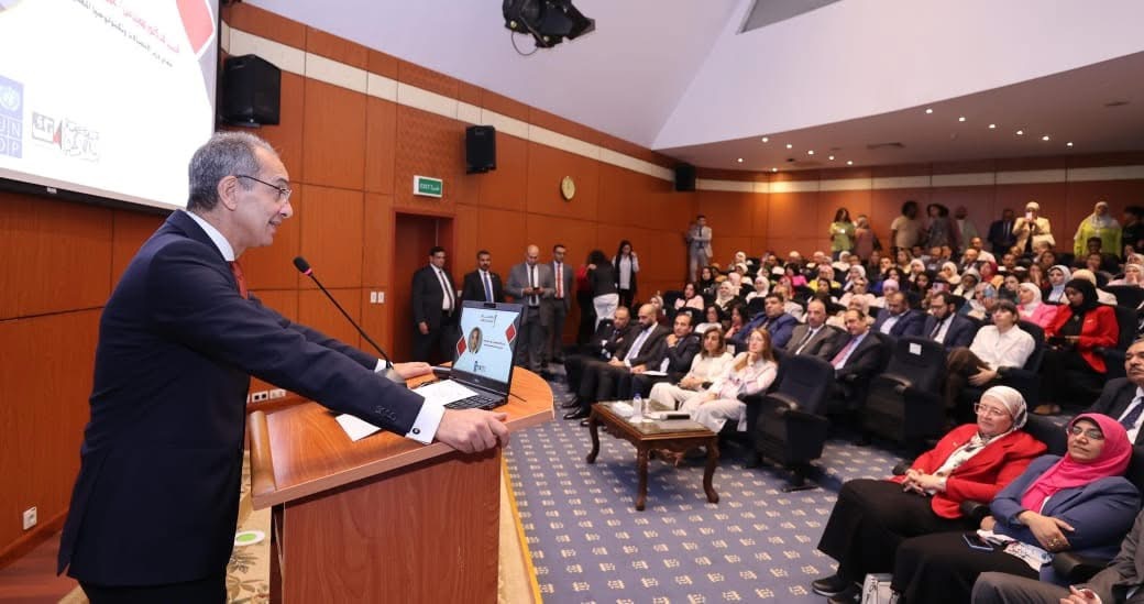 مبادرة قدوة. تك تعزز تمكين المرأة رقمياً وتدرب 30 ألف سيدة