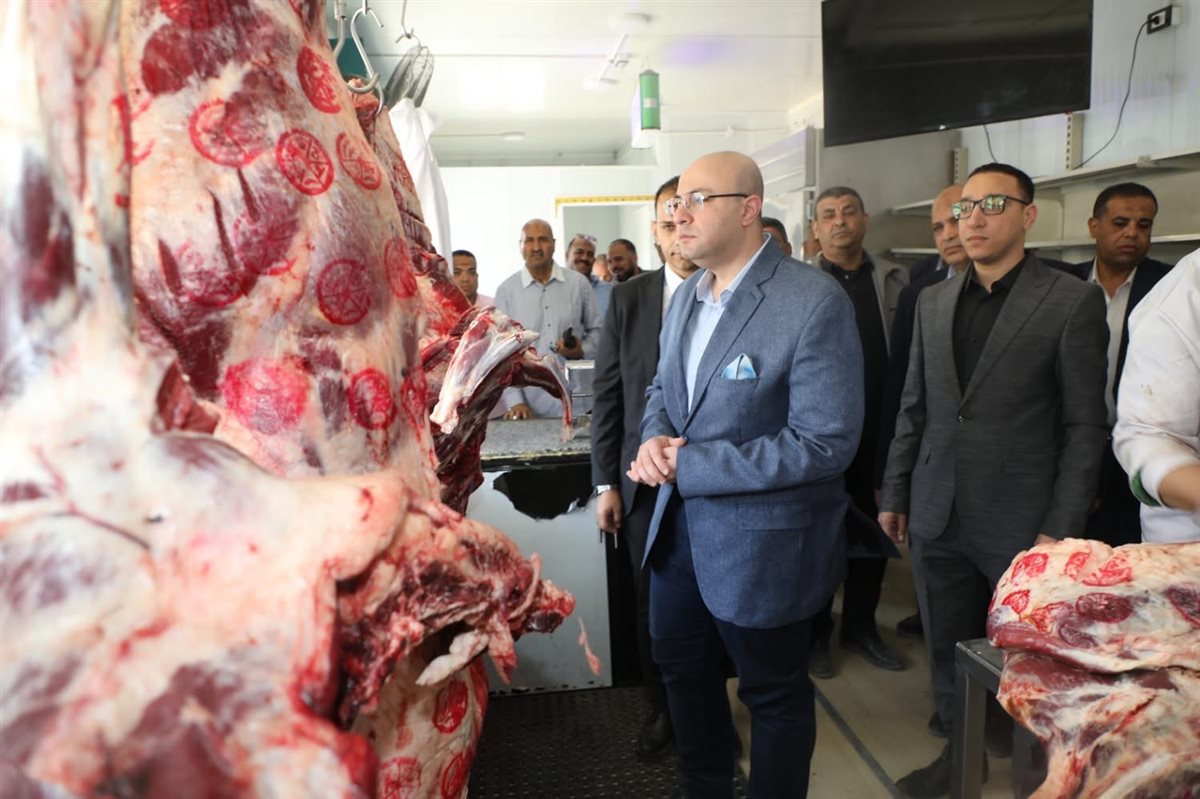 محافظ بني سويف يتفقد معرض “أضحى مبارك” بنجاح