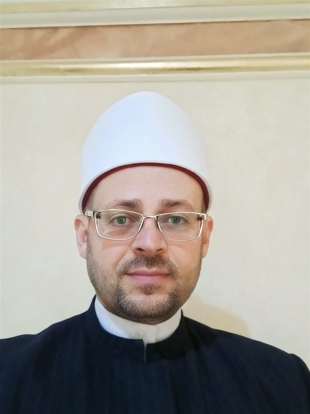 دعوة أسامة الجندي لنشر آداب الطري