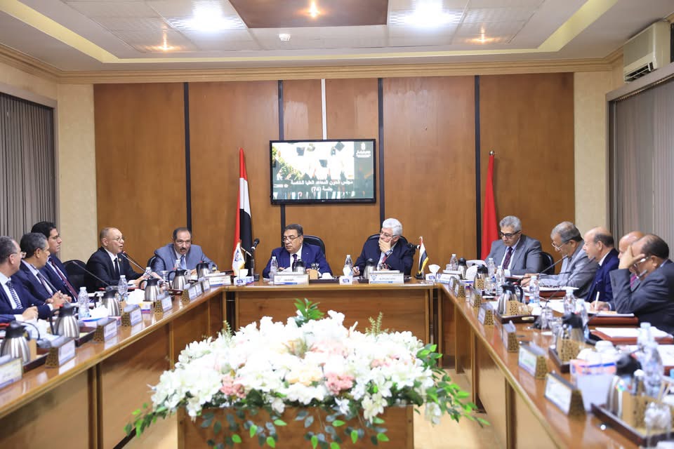 خطة شاملة من وزير التعليم العالي لتطوير المعاهد الخاصة