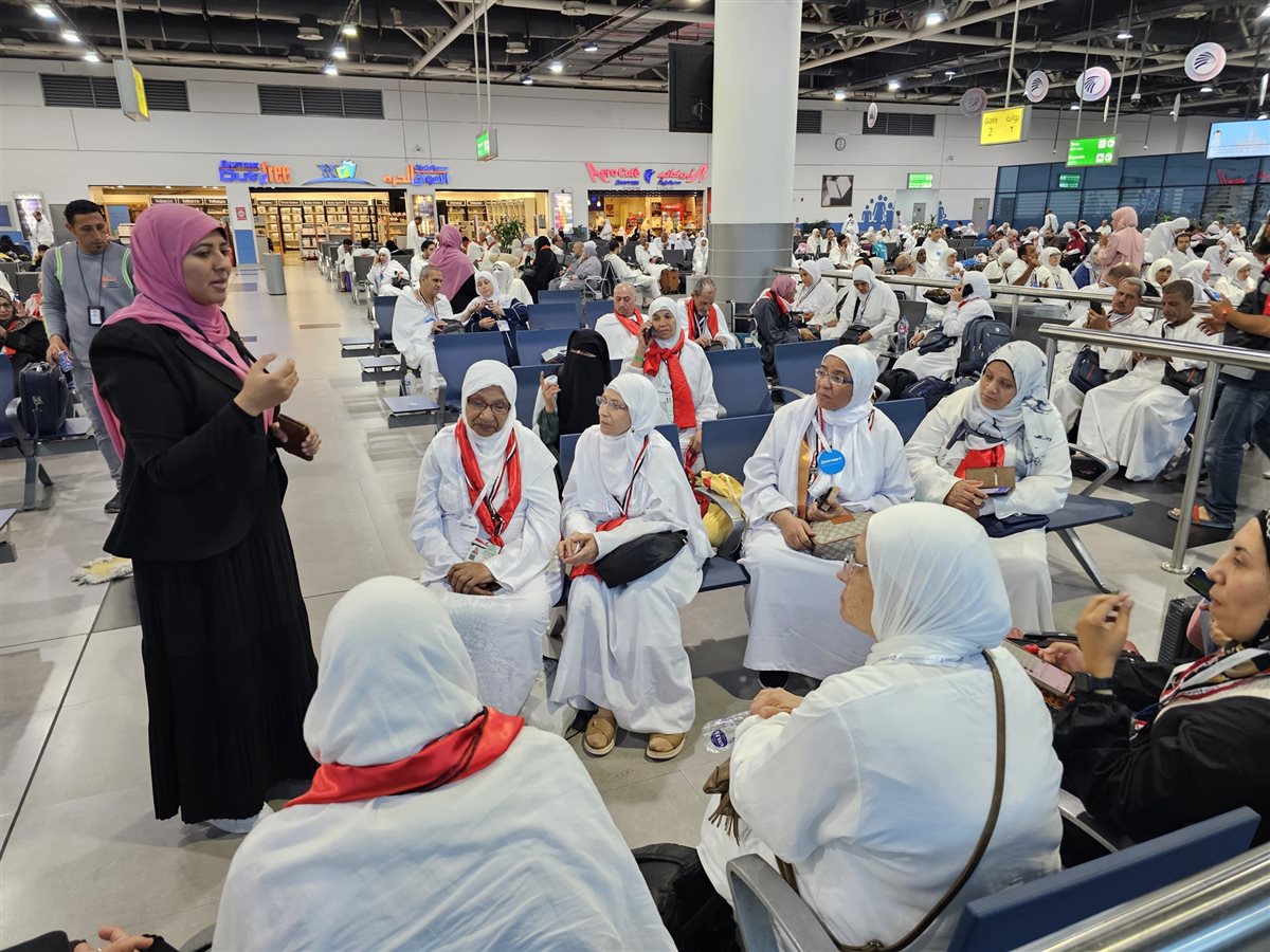 تفويج حجاج الجمعيات الأهلية إلى الأراضي المقدسة