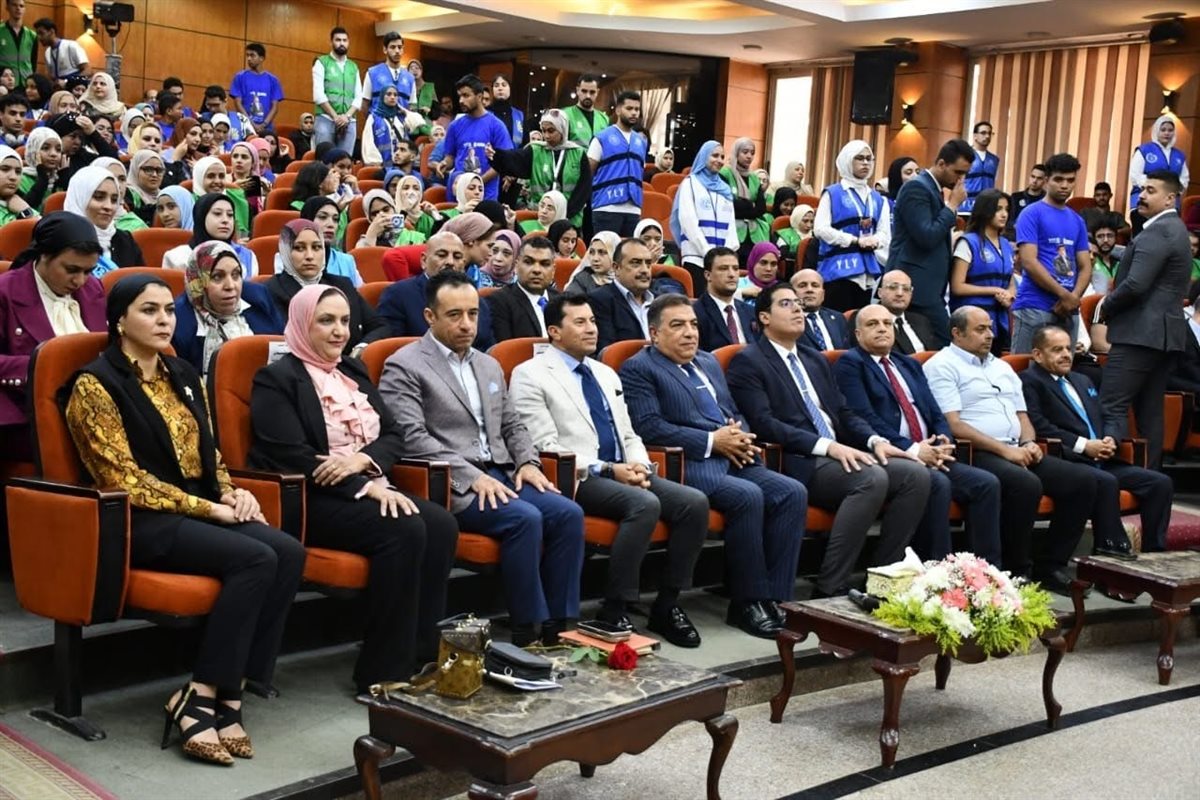 وزير الشباب والرياضة يزور الدقهلية ويؤكد أهمية تمكين الشباب ومشاركتهم في السياسات