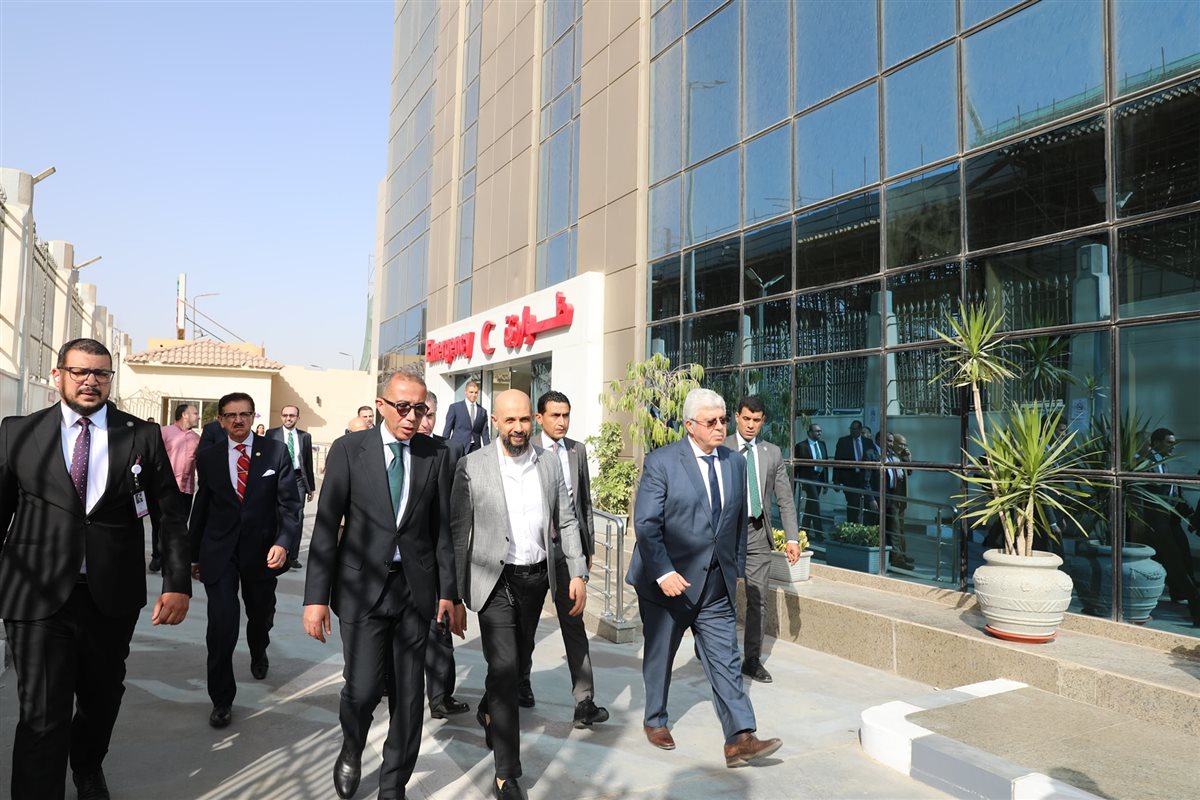 تفقد وزير التعليم العالي مستشفى سعاد كفافي الجامعي