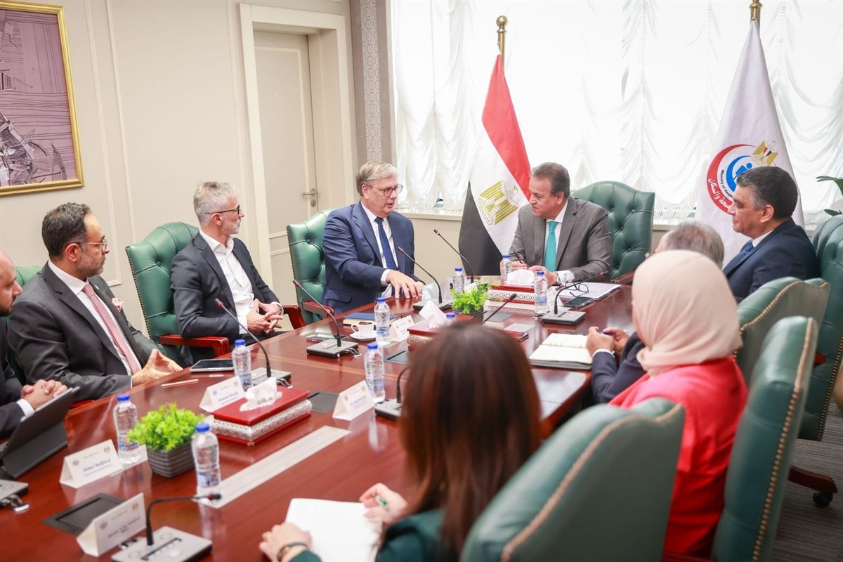 توقيع بروتوكول تعاون مع "فيليبس"