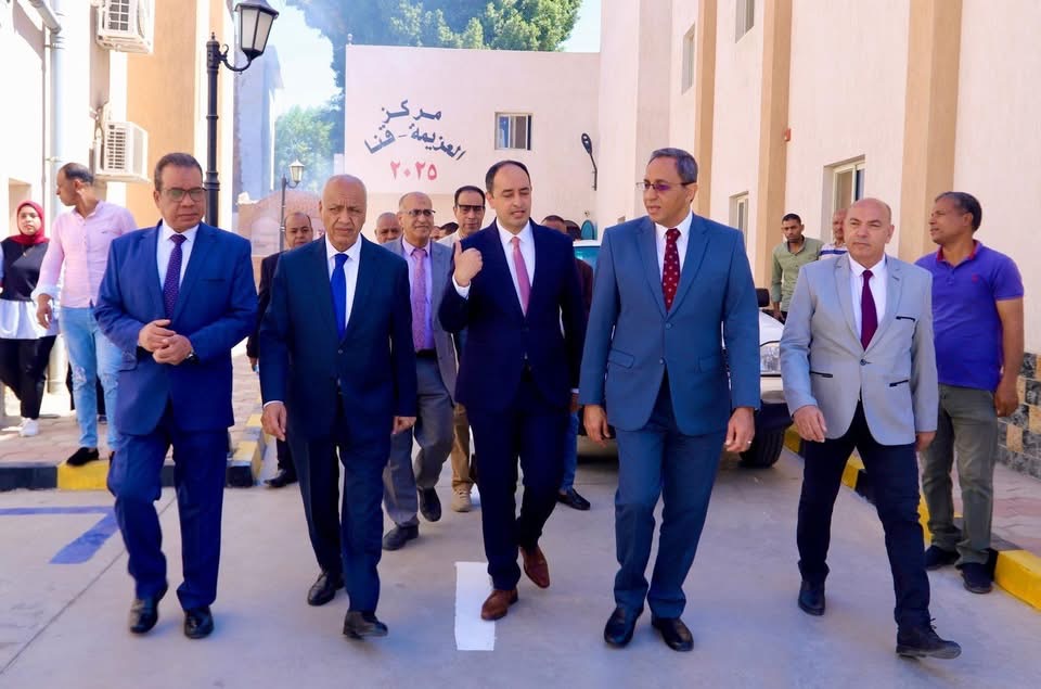 محافظ قنا ومدير صندوق مكافحة الإدمان يتفقدان مركز العزيمة لعلاج الإدمان