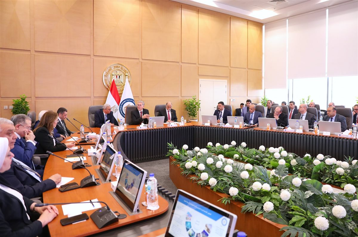 اجتماع موسع بين وزير البترول وممثلي البرلمان والمستثمرين يناقش مستقبل قطاع التعدين