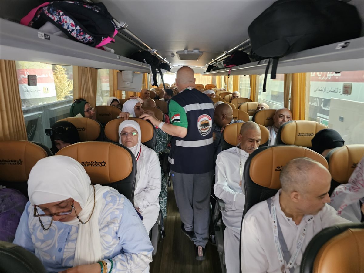 تنظيم سلس لنسك رمي الجمرات لحجاج الجمعيات الأهلية