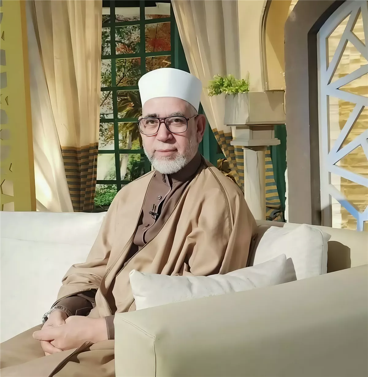 الدكتور محمد حمودة