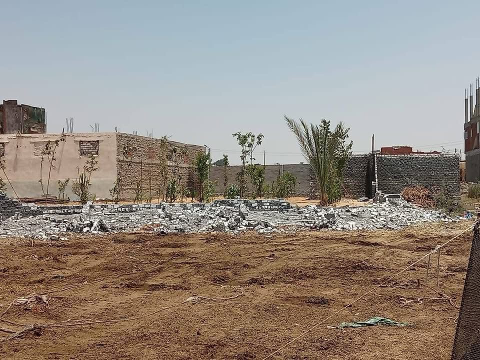تنفيذ إزالة تعديات واستعادة أراضي زراعية في القنطرة