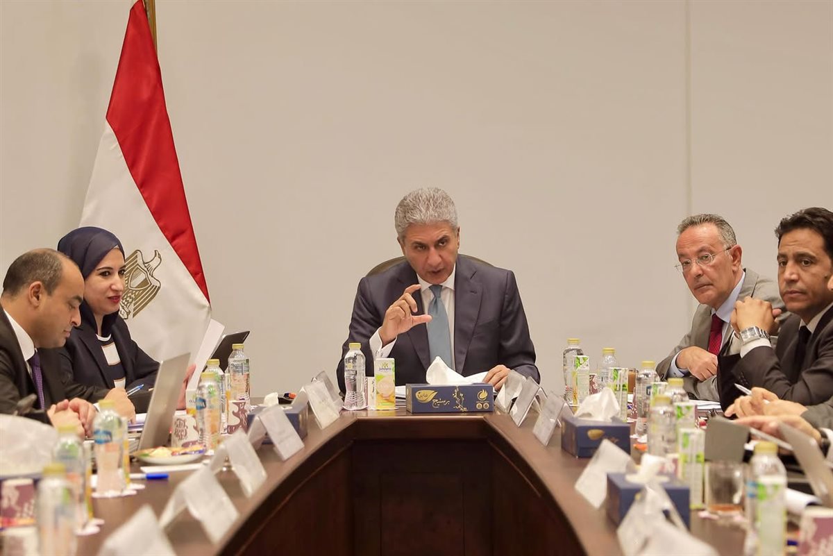 وزير السياحة والآثار يترأس اجتماع المتحف المصري الكبير