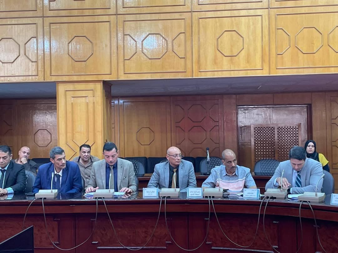 اجتماع موسع لتقنين التعديات على أراضي القنطرة شرق