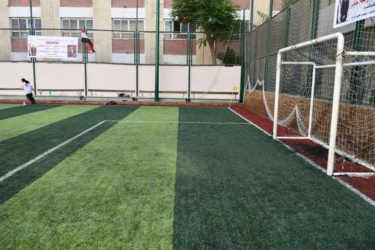 الملعب الخماسي المطور بمركز شباب شبرا مصر