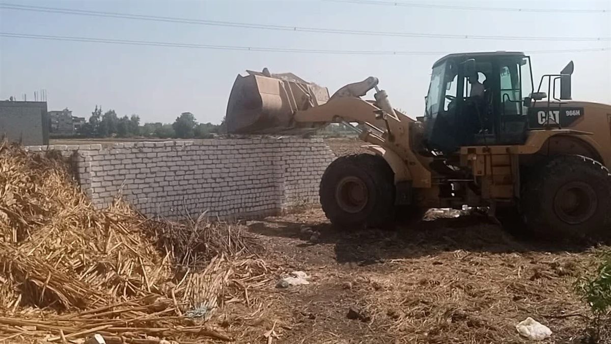 حملات مكثفة بكفرالشيخ لإزالة مخالفات البناء والتعديات