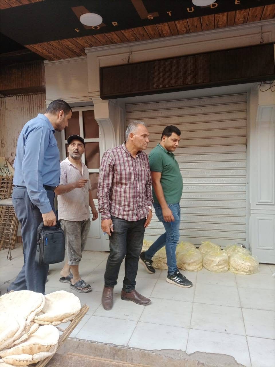 تحرير محاضر ضد مخالفات المخابز والأسواق