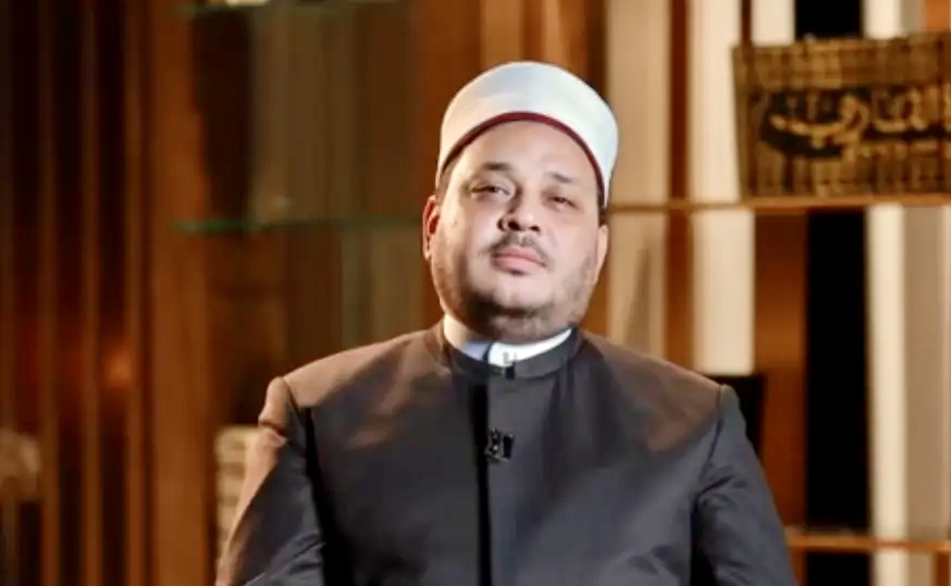 الشيخ أحمد البهي: لا تكن إمّعة