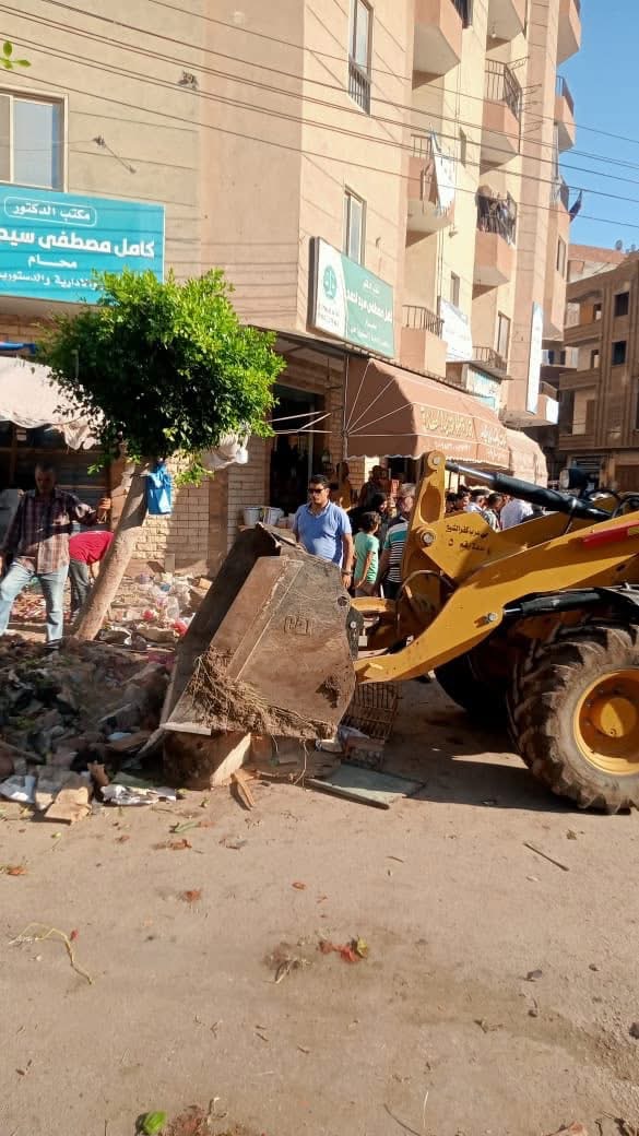 إزالة الإشغالات بكفرالشيخ وإعادة تسكين الباعة