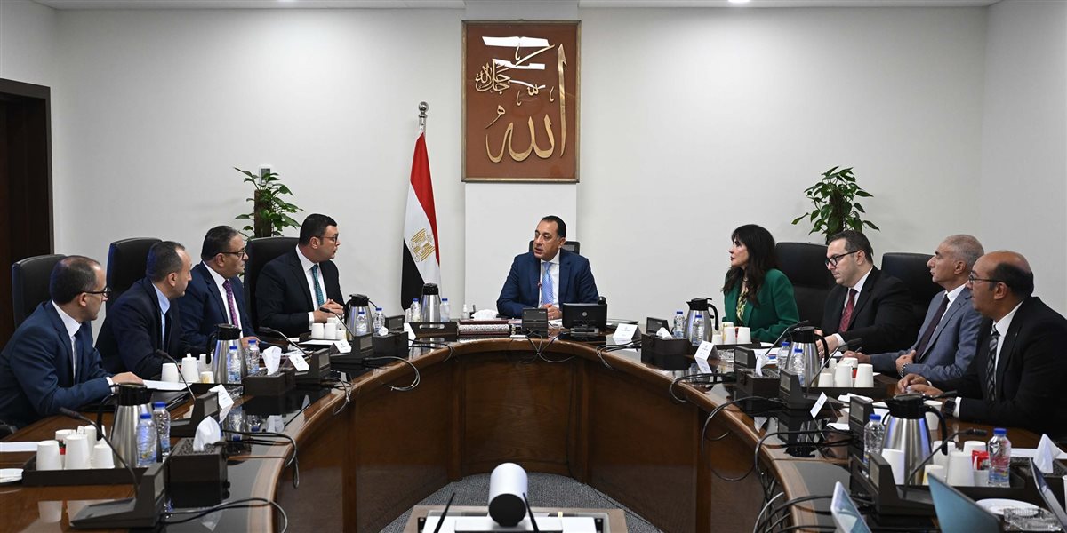 اجتماع رئيس الوزراء لمتابعة تقنين الأراضي المضافة للمدن الجديدة