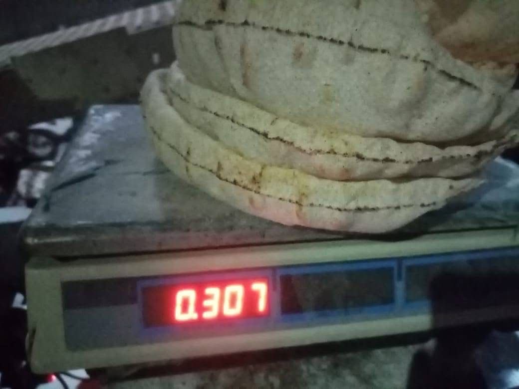 فرق التفتيش تراقب وزن الخبز داخل المخابز – رغيف الخبز، مخالفات المخابز