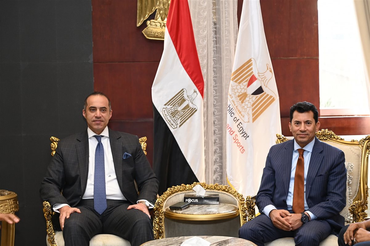 لقاء حواري بين وزيرَي الرياضة والشؤون النيابية مع الشباب لمناقشة التمكين السياسي والانتخابي