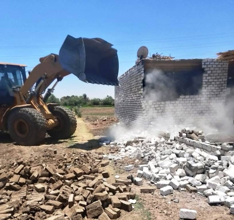 تنسيق وزاري وأمني بأسوان لاسترداد أراضي الدولة المعتدى عليها