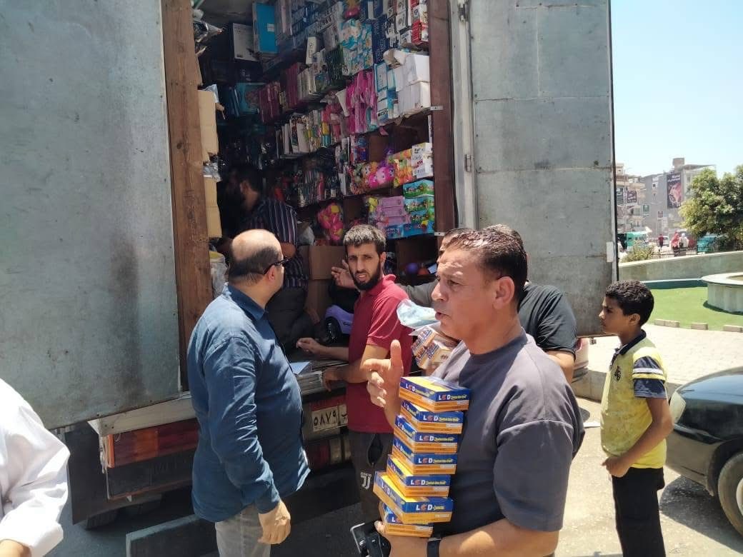 جهود مكثفة لإزالة الإشغالات من شوارع دمياط
