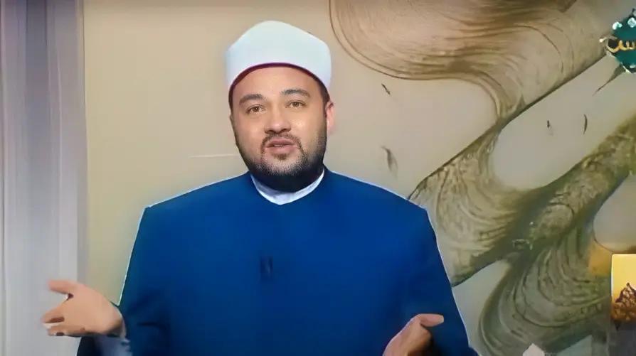 الفرح بالمولد النبوي عبادة واتباع للسيرة العطرة