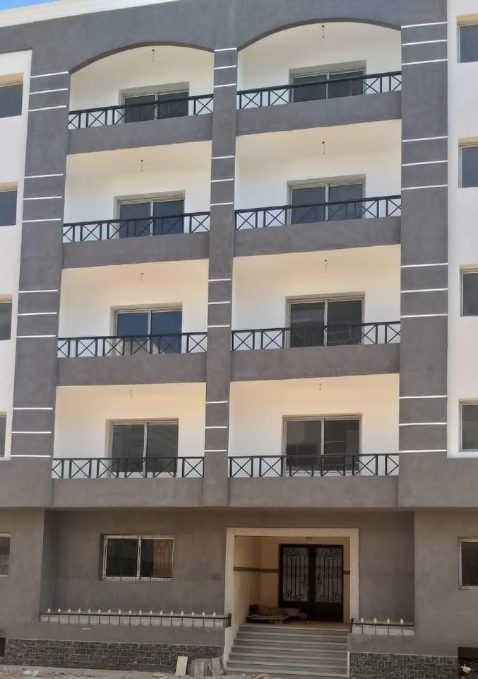 الإسكان تبدأ تسليم وحدات العبور