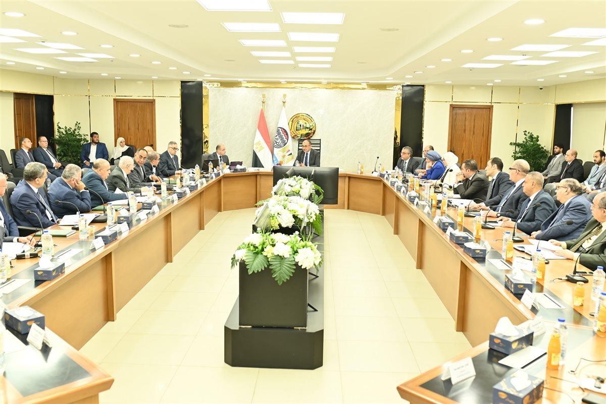 التحول الرقمي والاستدامة في استراتيجية الشركة القابضة للتشييد للعام المالي الجديد