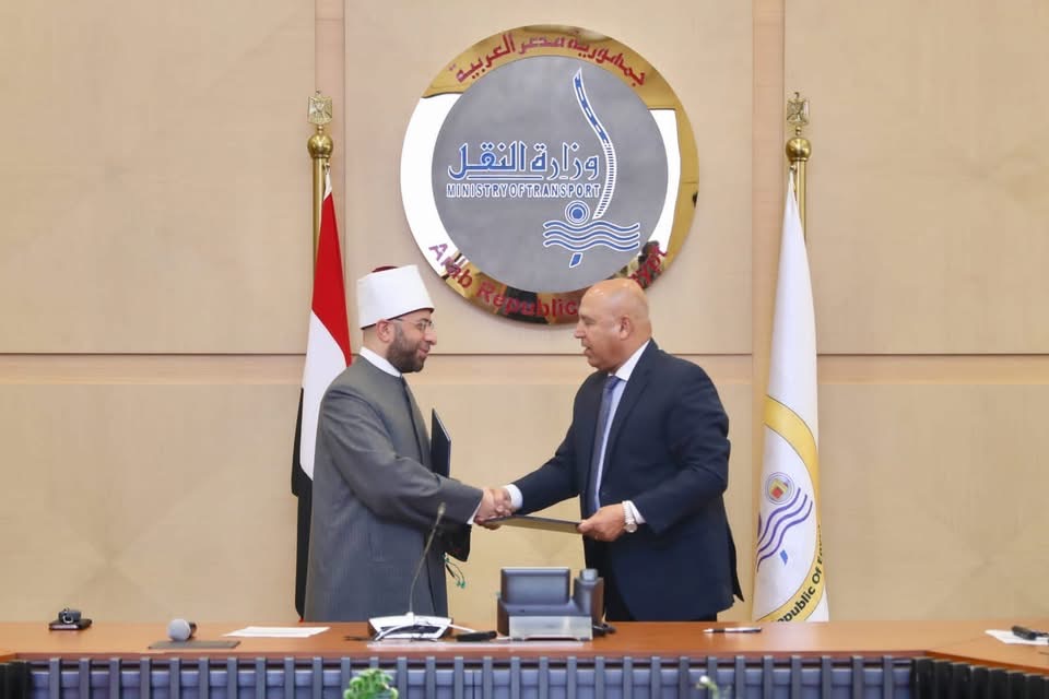 وزارتا النقل والأوقاف تطلقان شراكة للوعي المروري