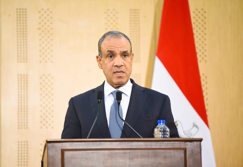 القاهرة وأنقرة تبحثان التعاون والملفات الإقليمية في العلمين