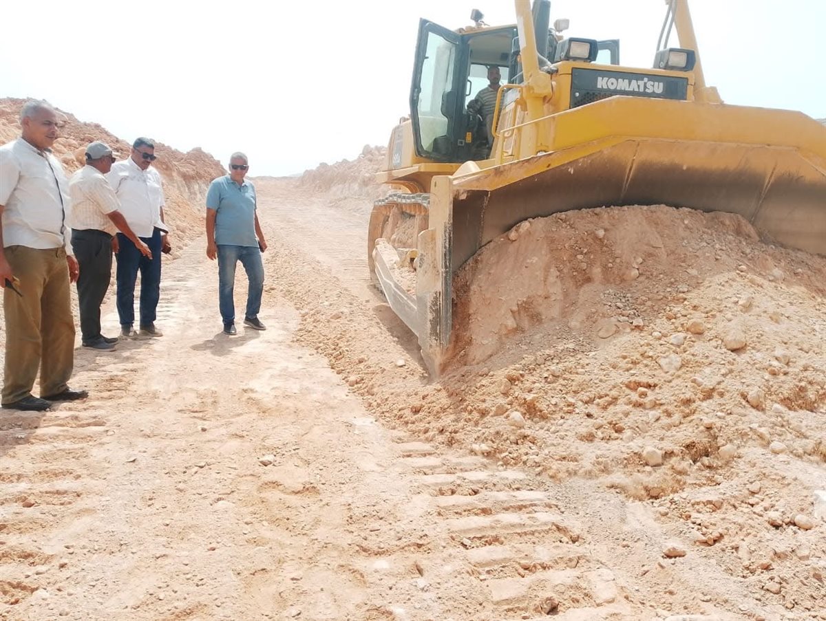 تنفيذ محور أسيوط البحر الأحمر لفتح فرص استثمارية جديدة