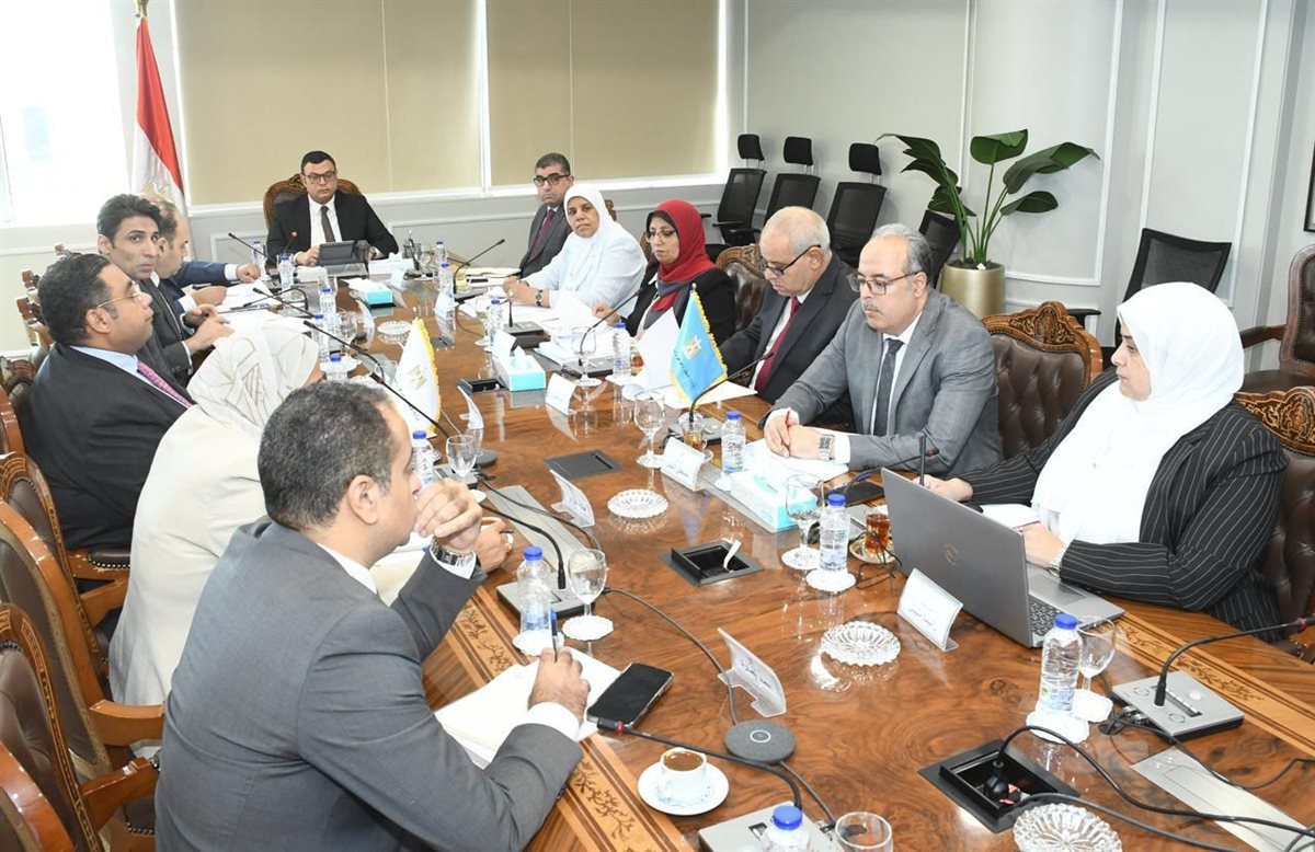 الوحدات البديلة وقانون الإيجارات الجديد محور اجتماع وزارة الإسكان الأخير