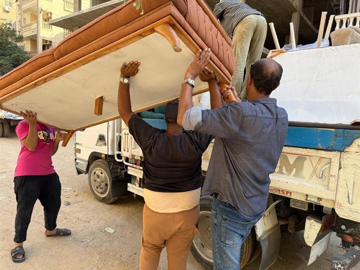 إزالة التعديات العمرانية واستمرار الحملات الأمنية بالجيزة
