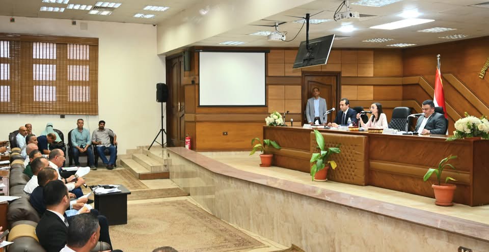 اجتماع موسع لمتابعة تنفيذ قانون الإيجار القديم 2025