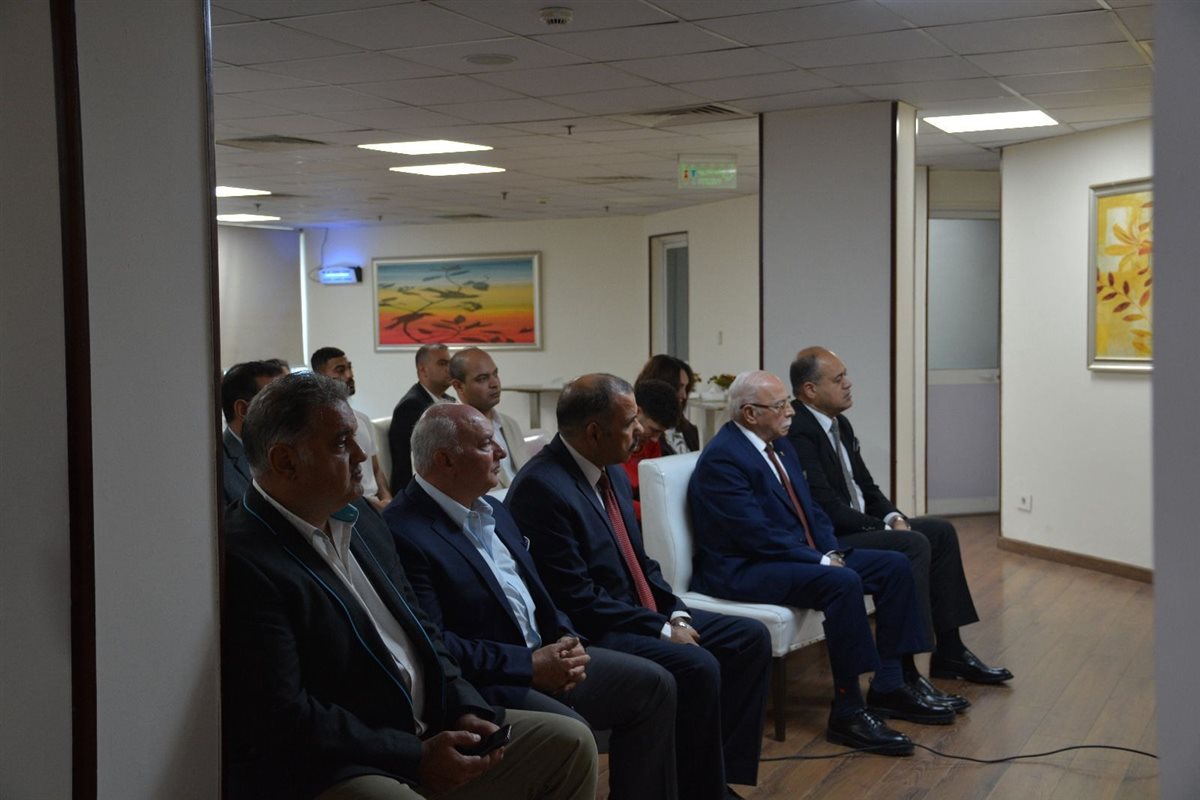 التعاقد مع مديرين فنيين أجانب لتطوير المنتخبات الوطنية للمصارعة