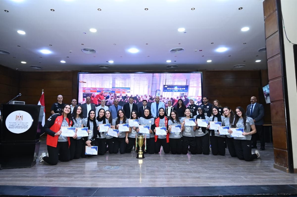 بطلات اليد والسلة يتوجن ببطولتي إفريقيا لأول مرة