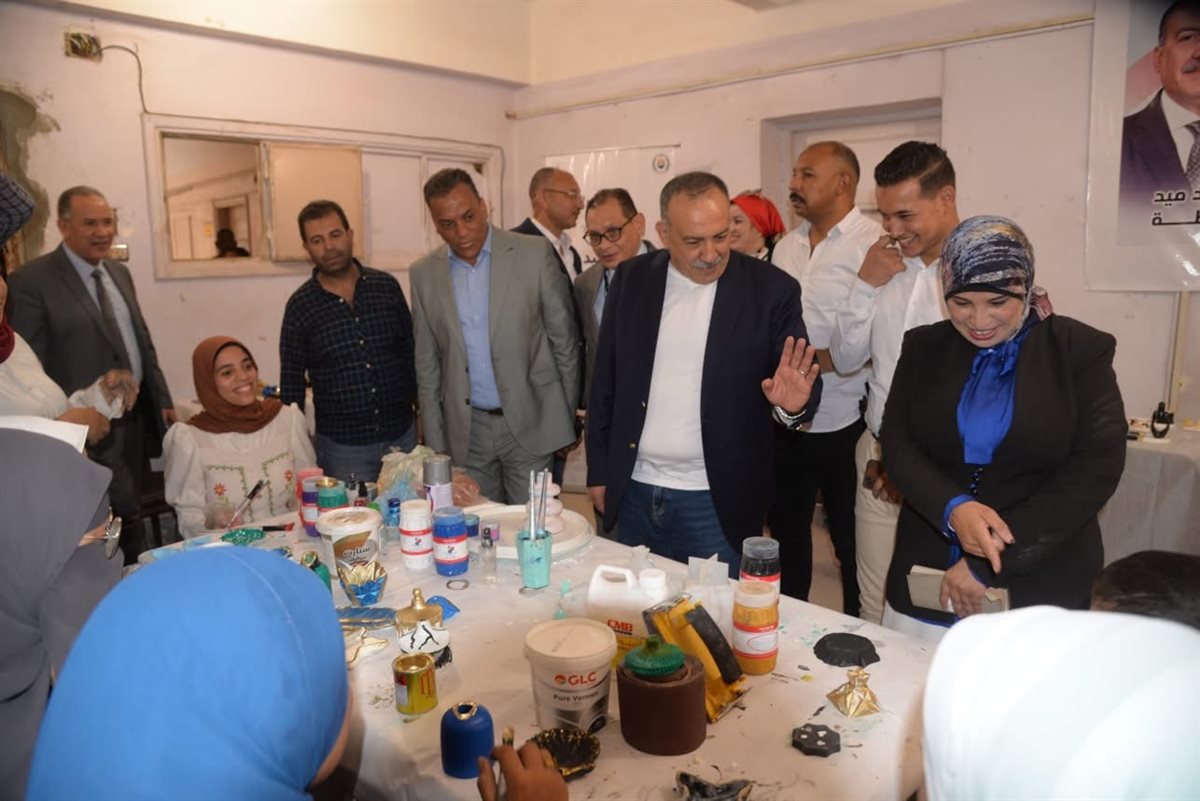 معرض منتجات يدوية ضمن مبادرة كنوز يدوية بمحافظة أسيوط