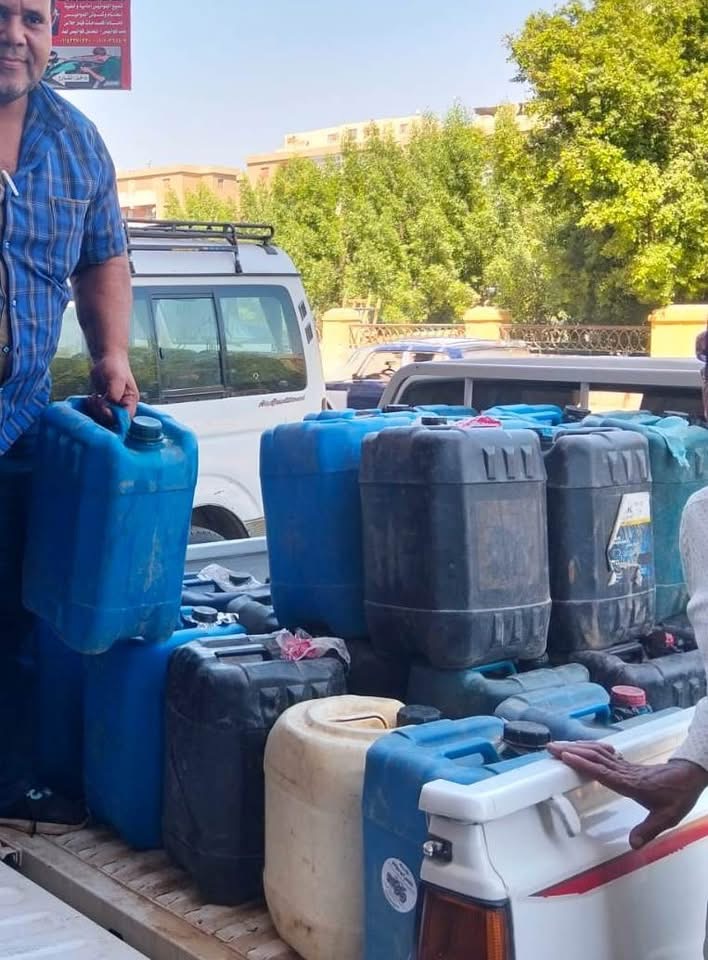 ضبط 600 لتر بنزين 80 بسوهاج قبل بيعها في السوق السوداء