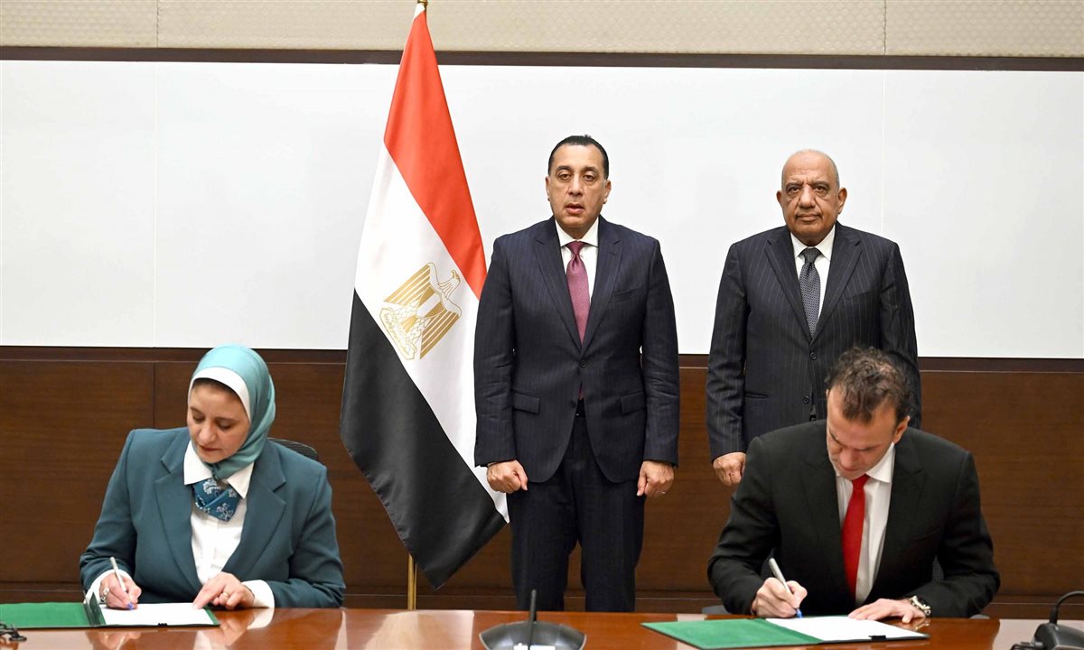 توقيع اتفاقية تعاون بين الشركة المصرية لنقل الكهرباء وشركة K&K الإماراتية