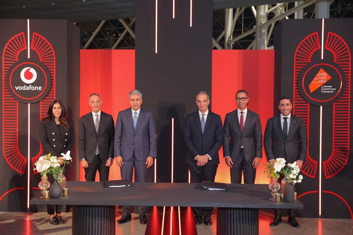 شراكة تكنولوجية لتحويل المتحف المصري الكبير إلى متحف ذكي