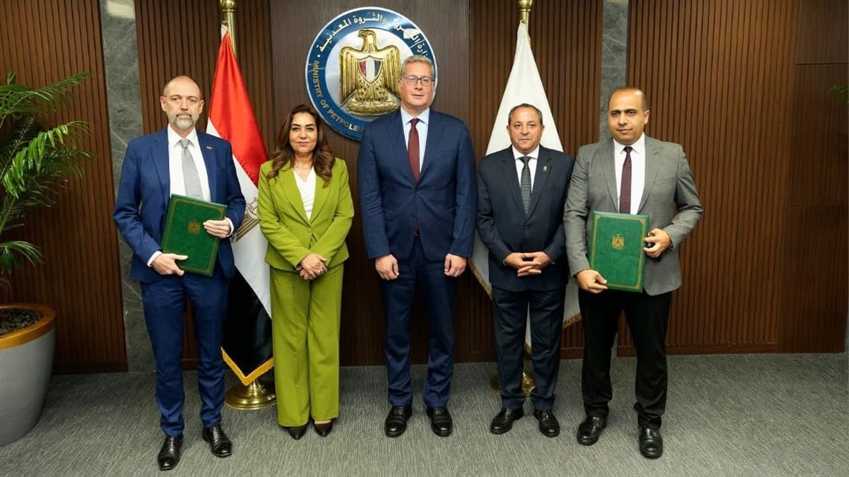 شركة إيني الإيطالية توقع اتفاقية لإنتاج الغاز الحيوي مع مصر