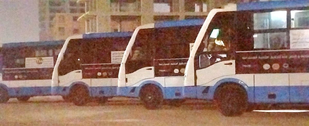 وزارة النقل: توفير وسائل نقل جماعي إلى مركز المنارة للمؤتمرات
