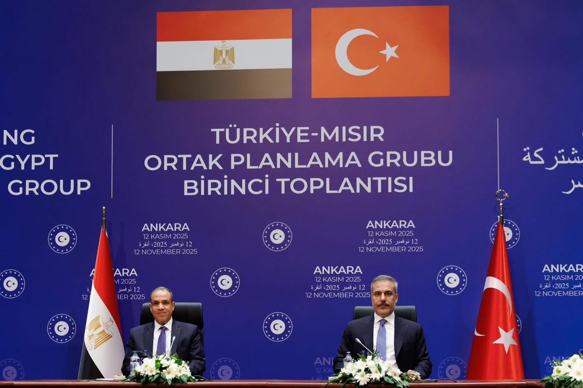 وزير الخارجية يشارك مع نظيره التركي في اجتماع أنقرة للتخطيط المشترك