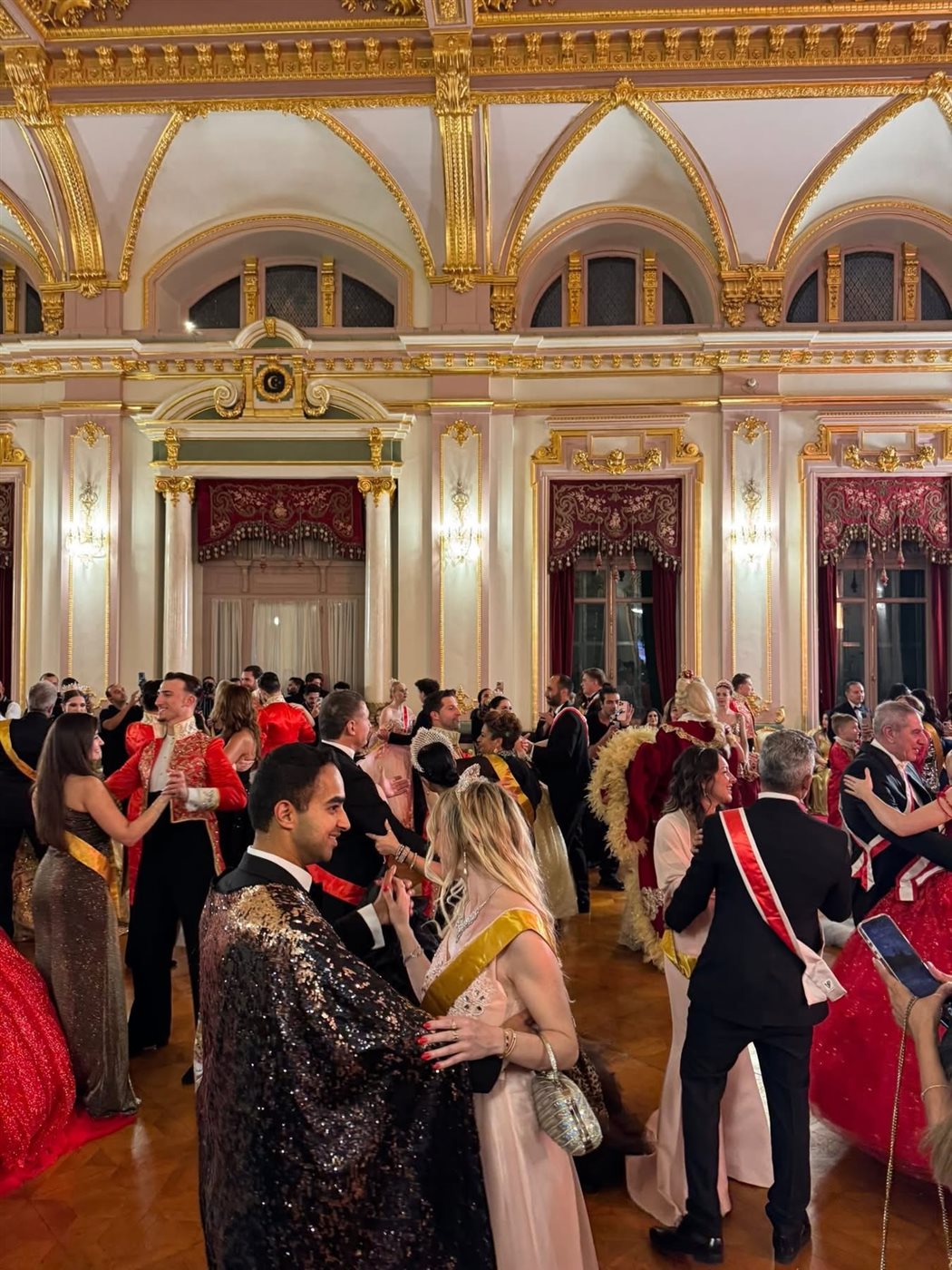 قصر عابدين يستضيف حفل The Grand Ball الملكي